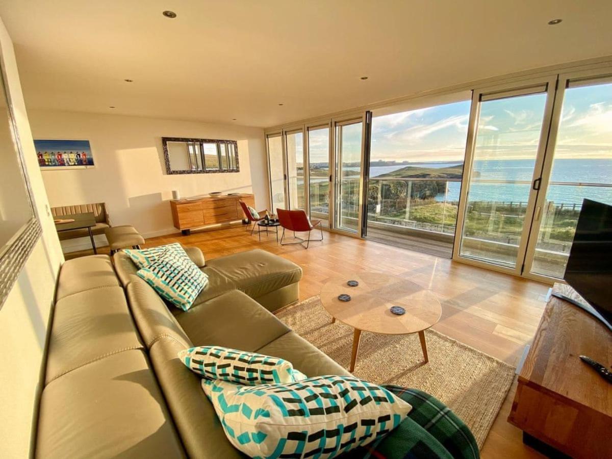 New Quay Sunset Waves Sea View Apartment Featuring Panoramic Views & Parking מראה חיצוני תמונה