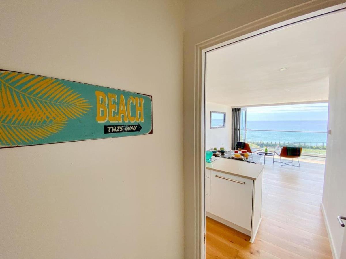 New Quay Sunset Waves Sea View Apartment Featuring Panoramic Views & Parking מראה חיצוני תמונה